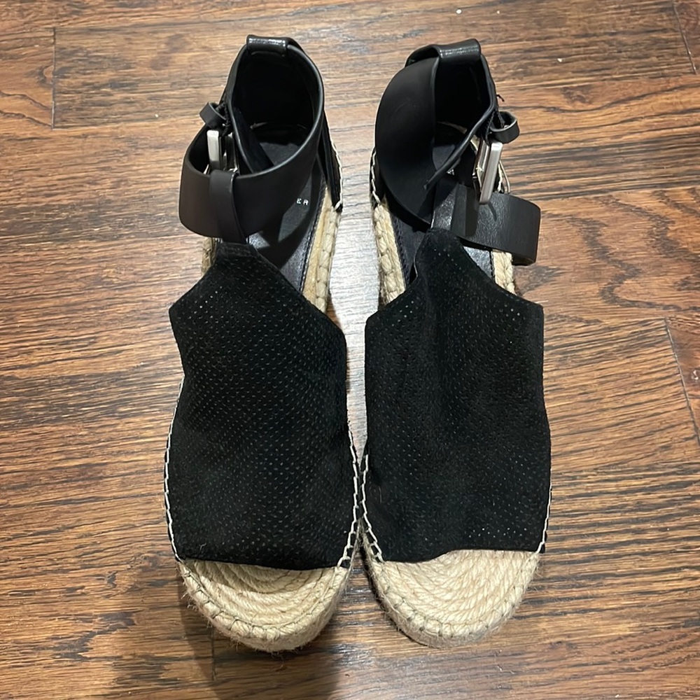 Marc Fisher ESPADRILLE WEDGE SANDAL